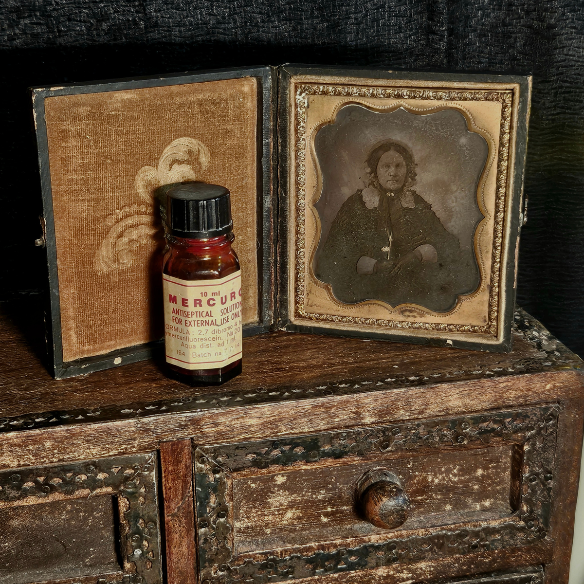 Antiques & Vintage