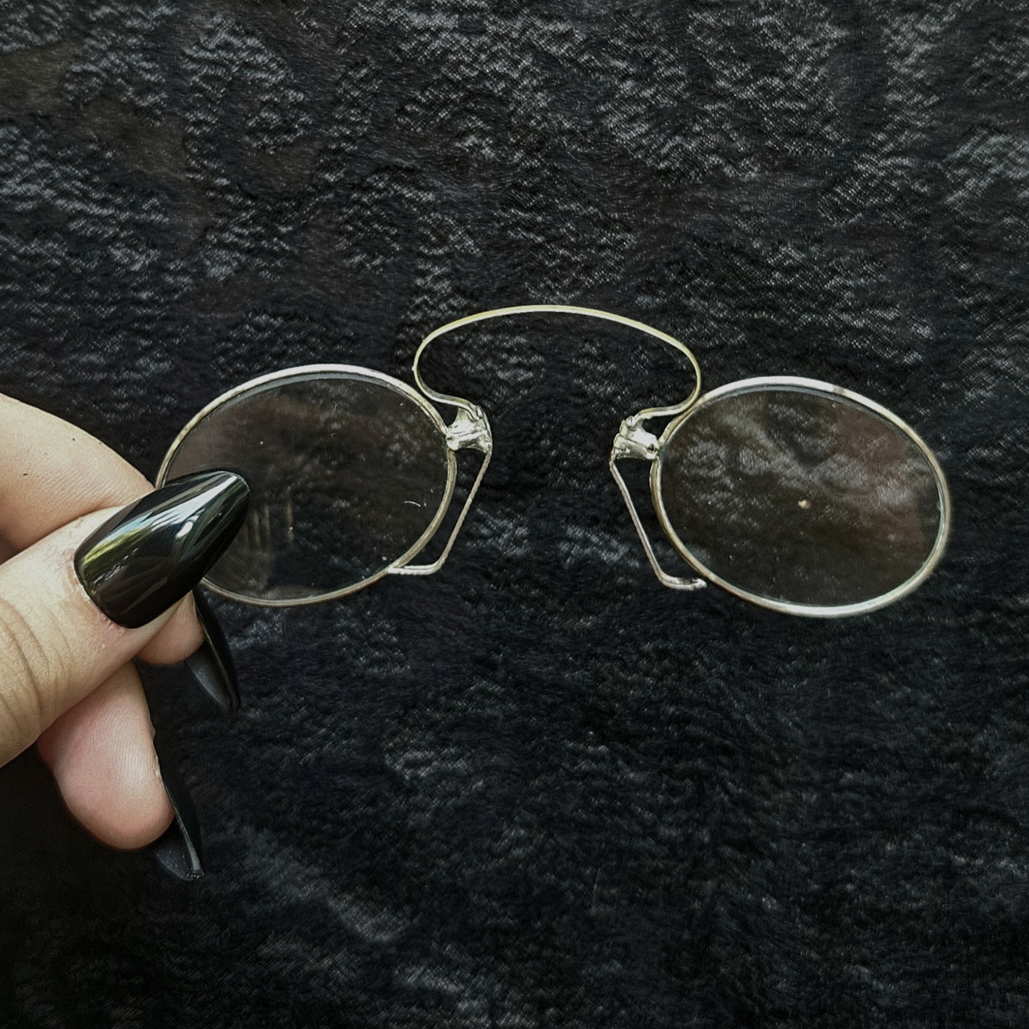 Clothing & Accessories