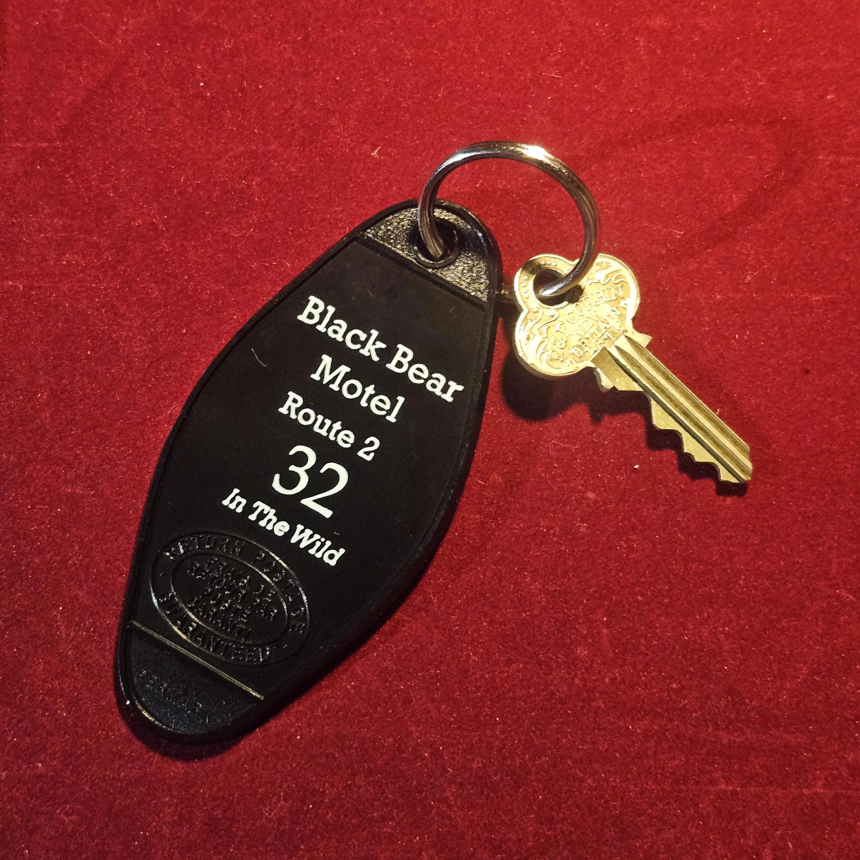 Vintage Black Bear Motel Key Set