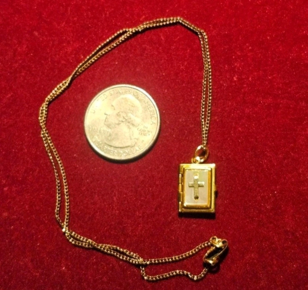 Vintage Gold & Mother of Pearl Bible Picture Locket