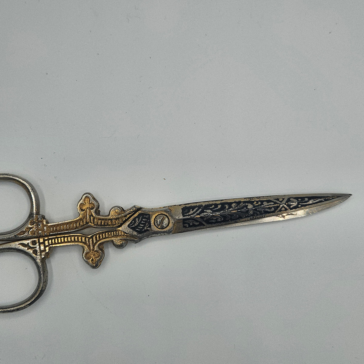 Ornate Vintage Damascene Dressmaker's Scissors