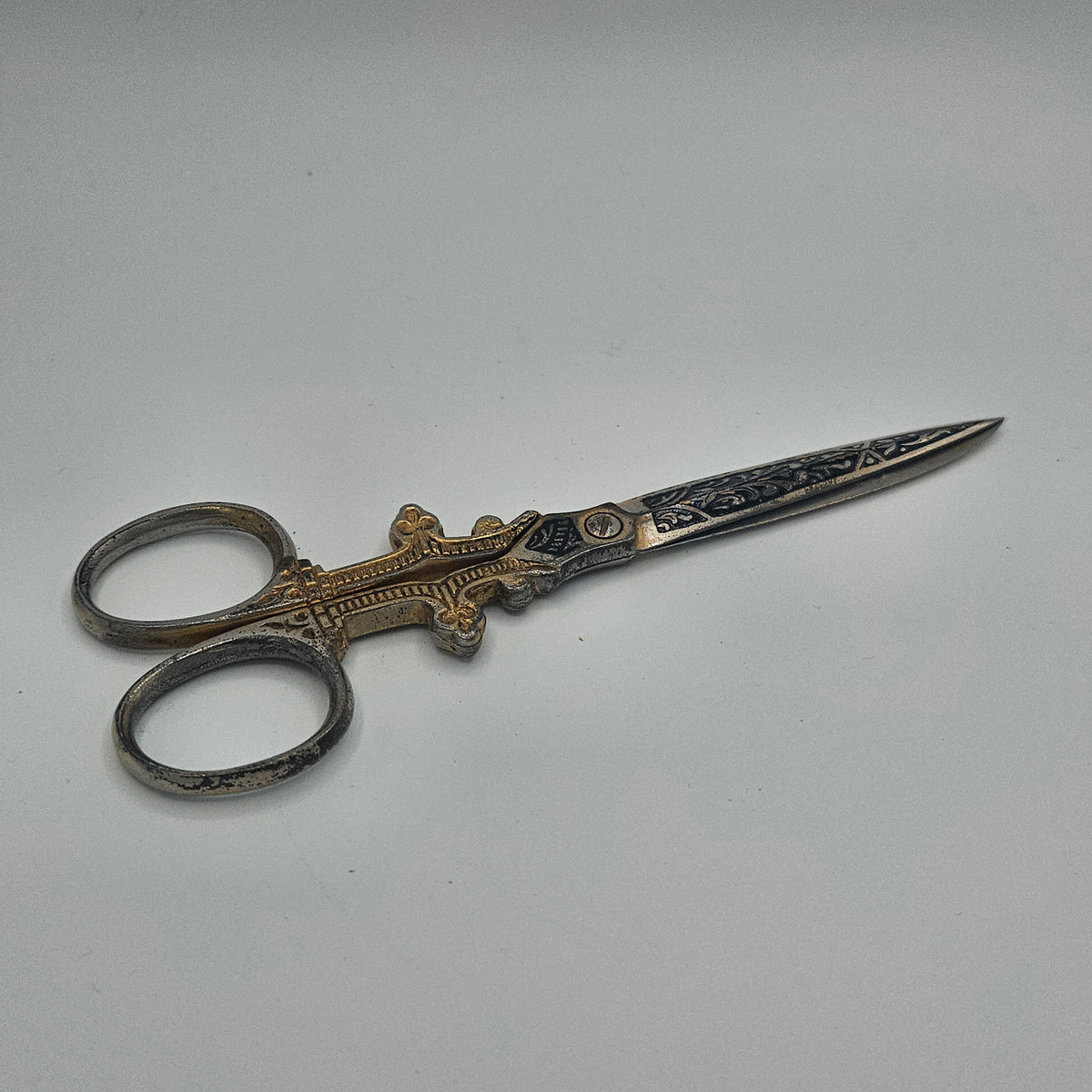 Ornate Vintage Damascene Dressmaker's Scissors
