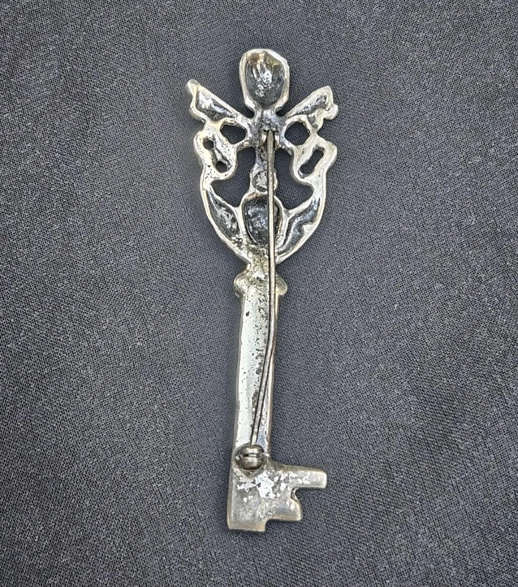 Vintage Italian 'Key of Heaven' Sterling Silver Skeleton Key Pin