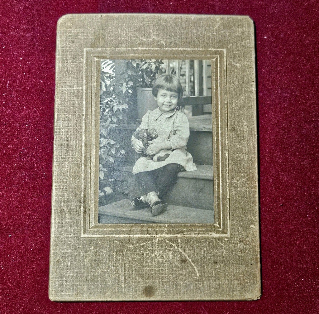 Antique Haunting Baby Doll & Child Cabinet Card