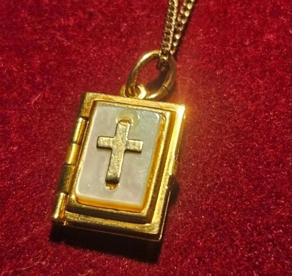 Vintage Gold & Mother of Pearl Bible Picture Locket