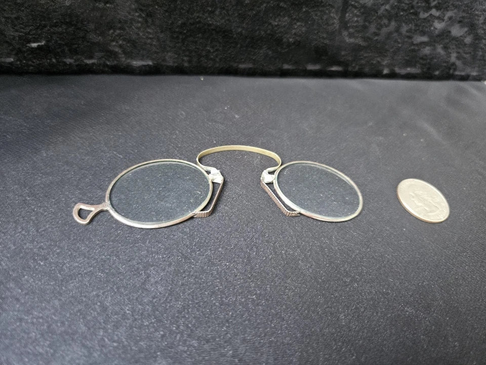 Antique Handheld Lorgnette Magnifying Reading Opera Lens Glasses